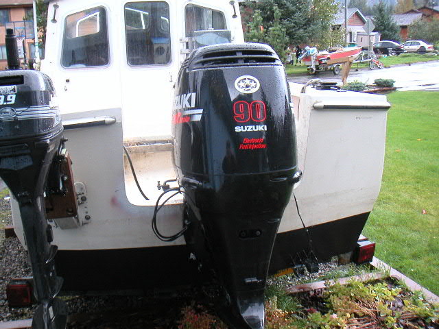 Cant get enough of looking at the engine. Note the boat across the street, about every third house in Juneau has a boat in the drive.