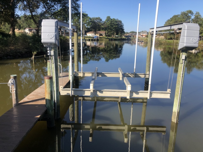 Cape Cruiser Boat Lift Final Configuration