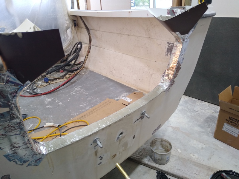 Carbon Core pourable transom, installed. It took 13 gallons of product to fill all the way to the top.
