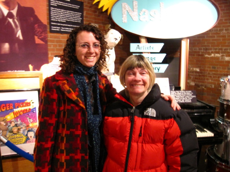 Cathy and Kim at the Music hall of fame in Nashville