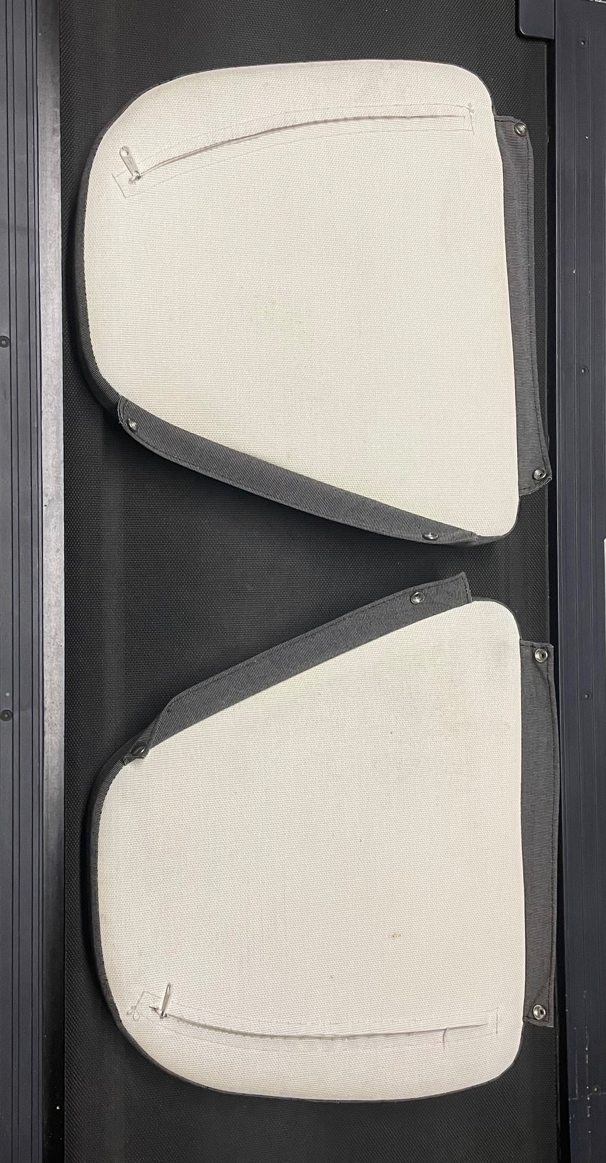 CD-25 SALVAGE SALE - INTERIOR