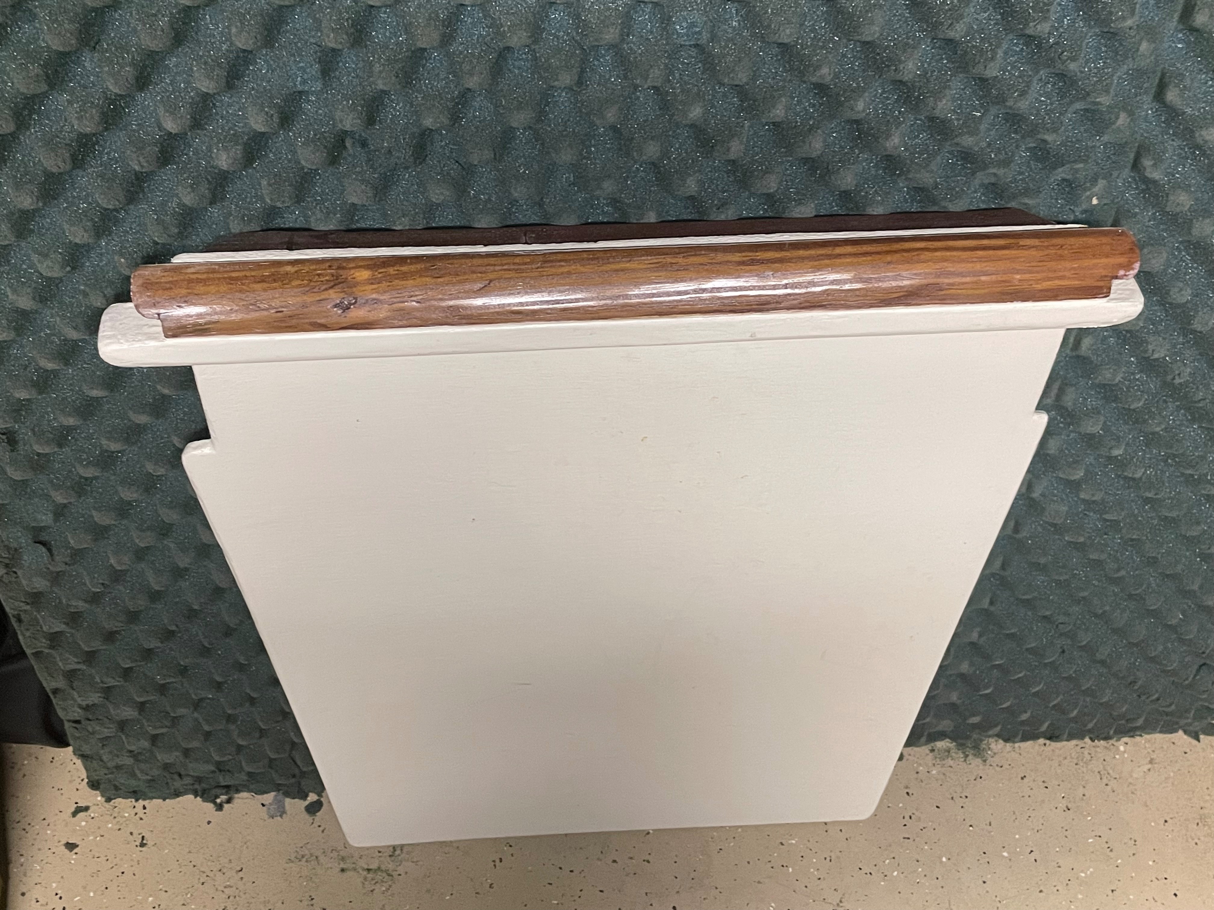 CD-25 SALVAGE SALE - INTERIOR