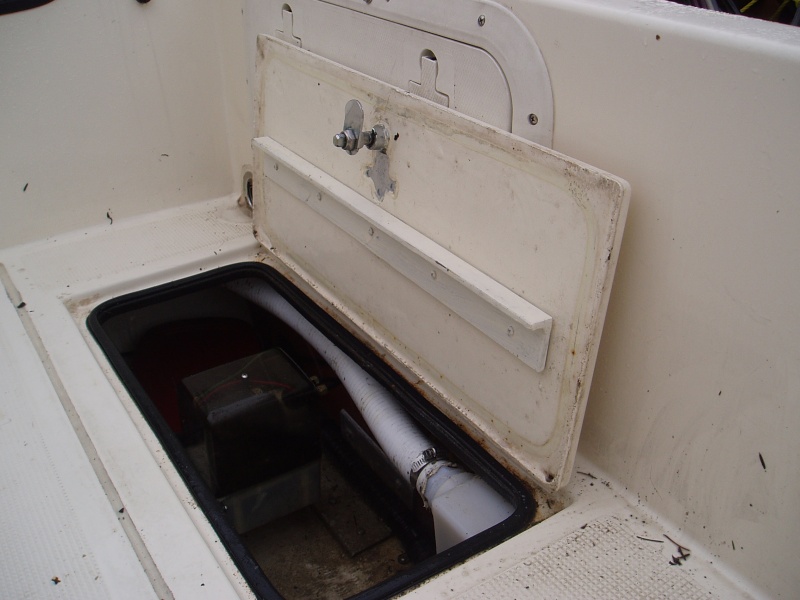 CD25 Cockpit hatch 1
