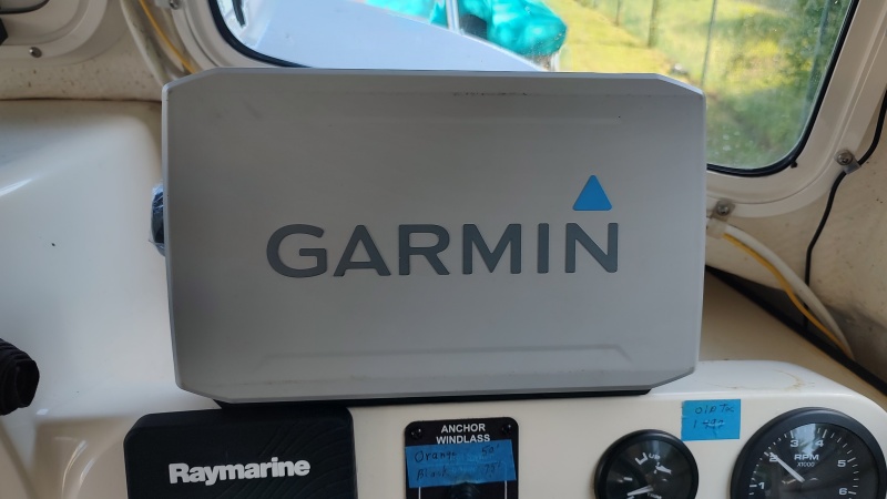 Chart-Plotter-Garmin-3