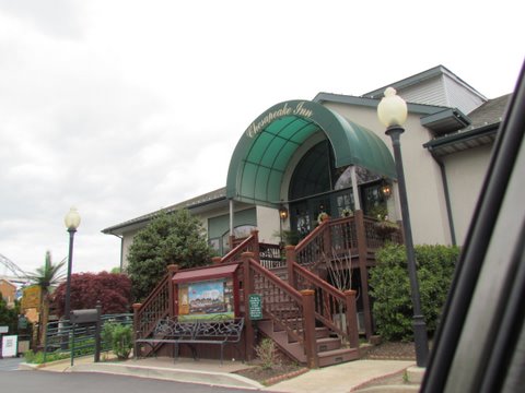 Cheasapeake Inn in Chesapeake City on the C&D canal which connects Delaware Bay to the Chesapeake Bay
