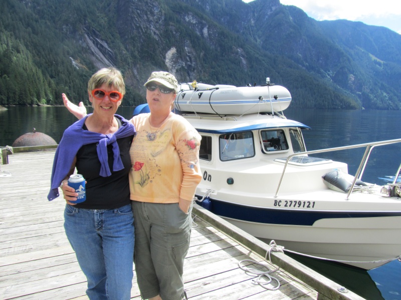 Cheryl (In Cahoots) and Carolyn (Kerri On)