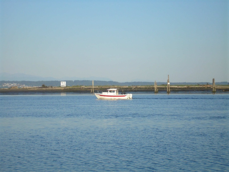 Chromer sent me this pic he took, Thankyou Dwight.Leaveing Everett marina to get our limit.
