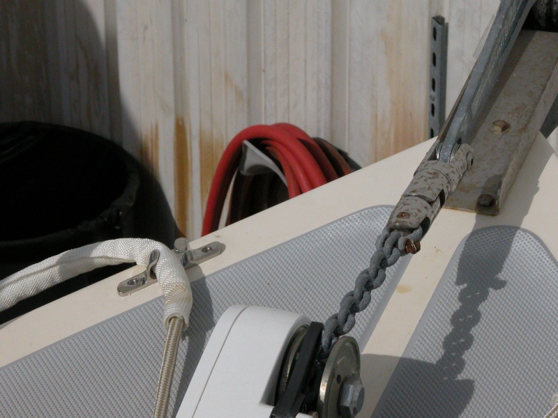 Close up view of fit of 1/2" line in 4" chocks