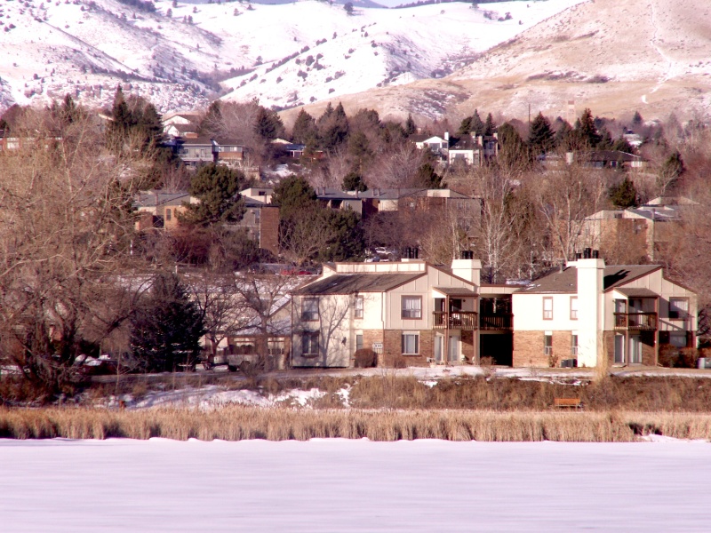 Condo Across Kendrick Lake 2-18-08