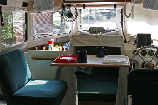 Copilot Seat in Dining Position