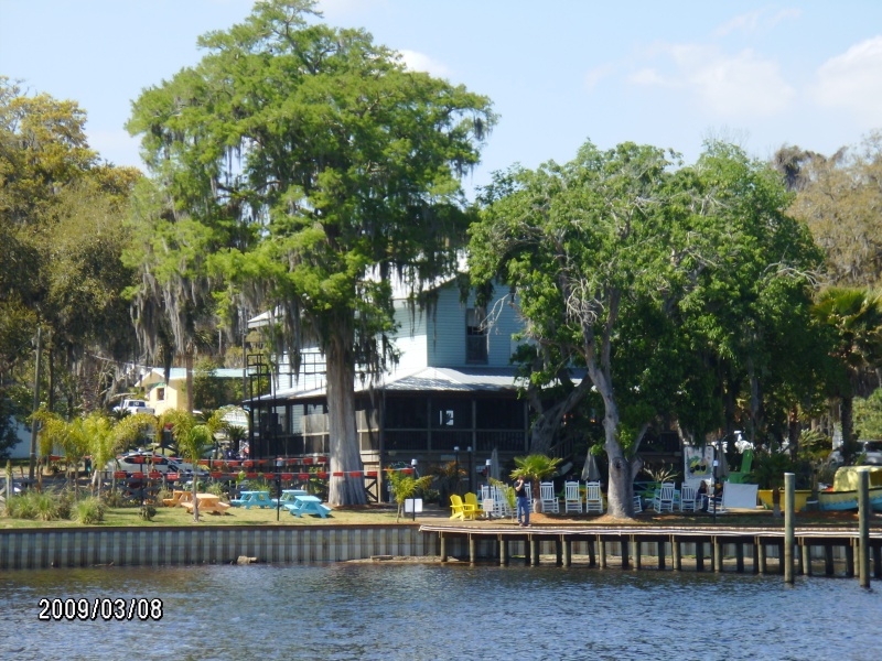 Cresent City town dock,The restaurant called "3 Bananas" up the hill.