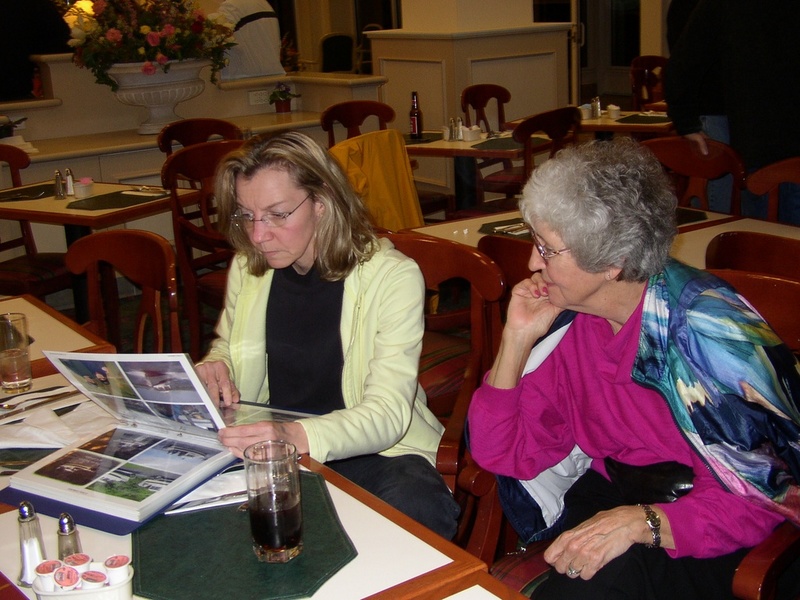 Cynthia(C-Lou), Lois(Captains Choice)
