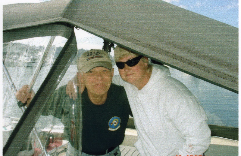 Dan and Jan
(NINE INCHES)