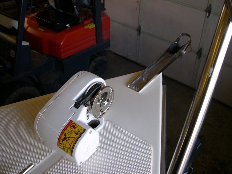(DaveS) "Da New Da Nag" Anchor Windlass. (3/9/04).
