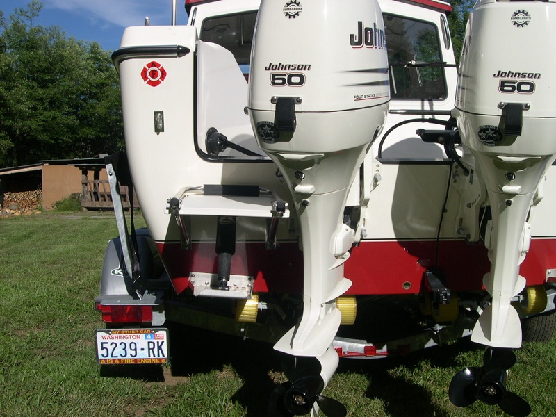 (DaveS)  Who said "you can't have a swim step on a 22' with twin engines?"