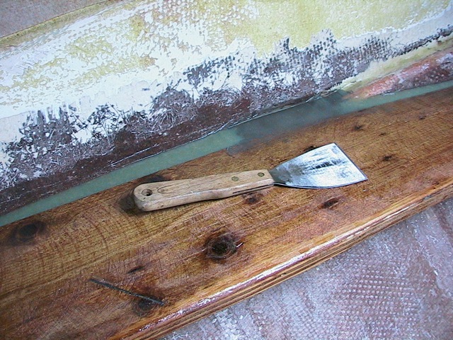 detail; i used 1 inch ply for a stronger perimeter due to the added stresses that might come from an added hatch...  also shows putty where the wood was not fit tight into the new design (cheating!) LOL