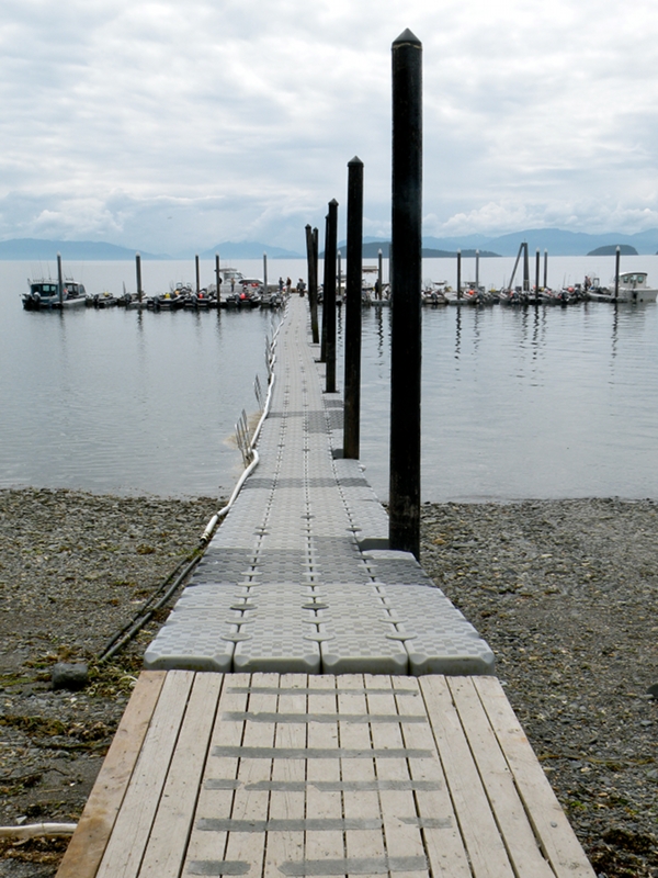 Doc Warners dock