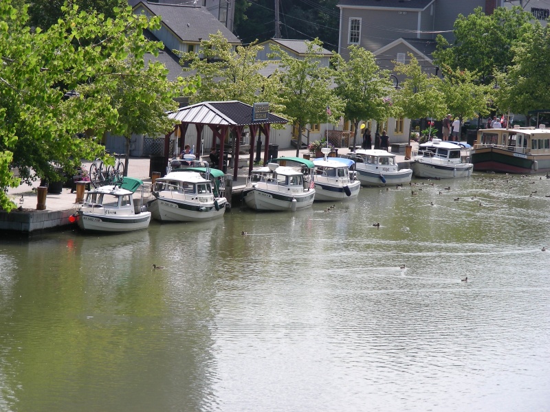 Docked for lunch at Pittsford.