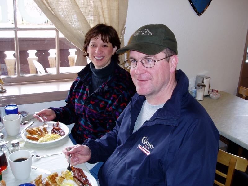 Don and Dee, (Knotty C)(Robbi)