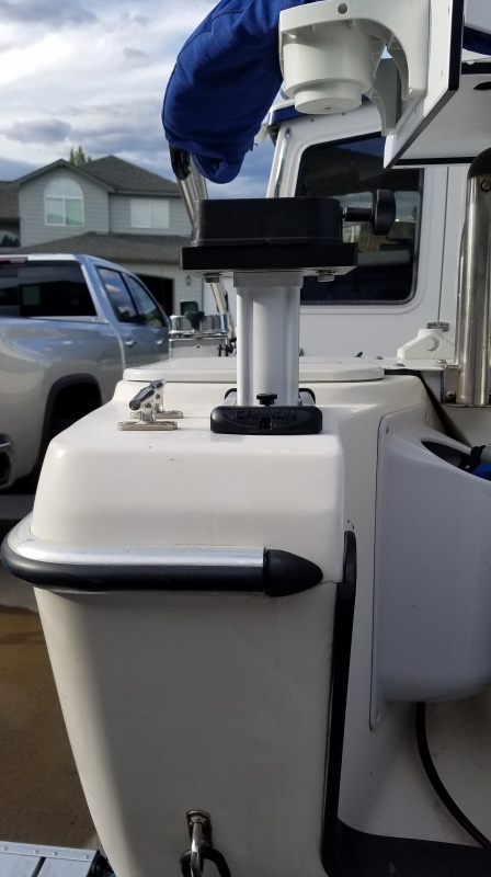 Downrigger mount cleat clearance 1
