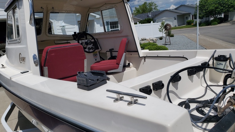 Downrigger mount