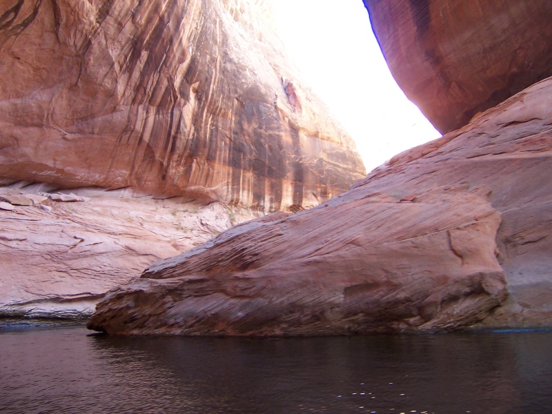 Draperies in the narrow canyon on the way to Cathedral in the Desert 9-27