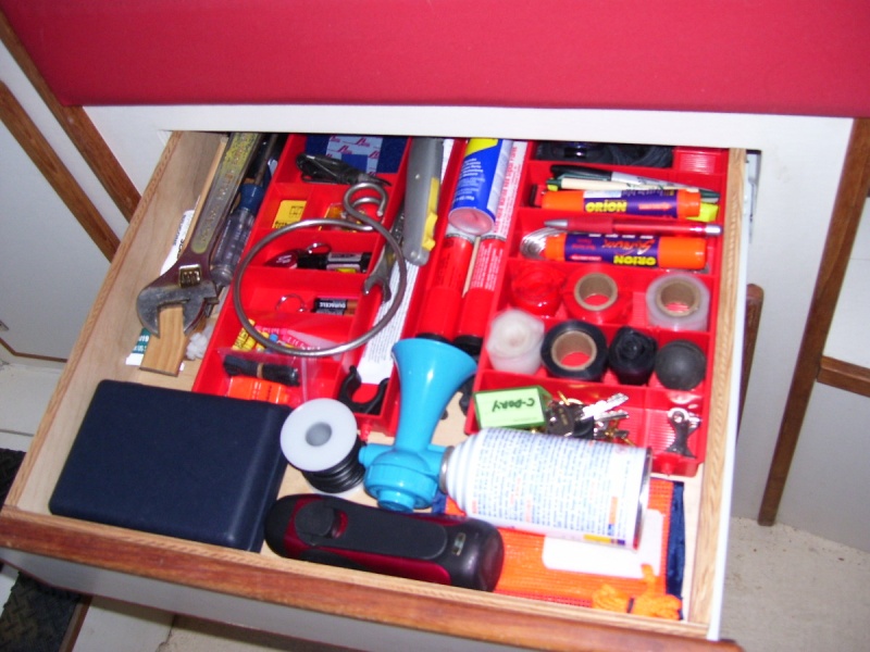 Drawer organized (for the time being!)
