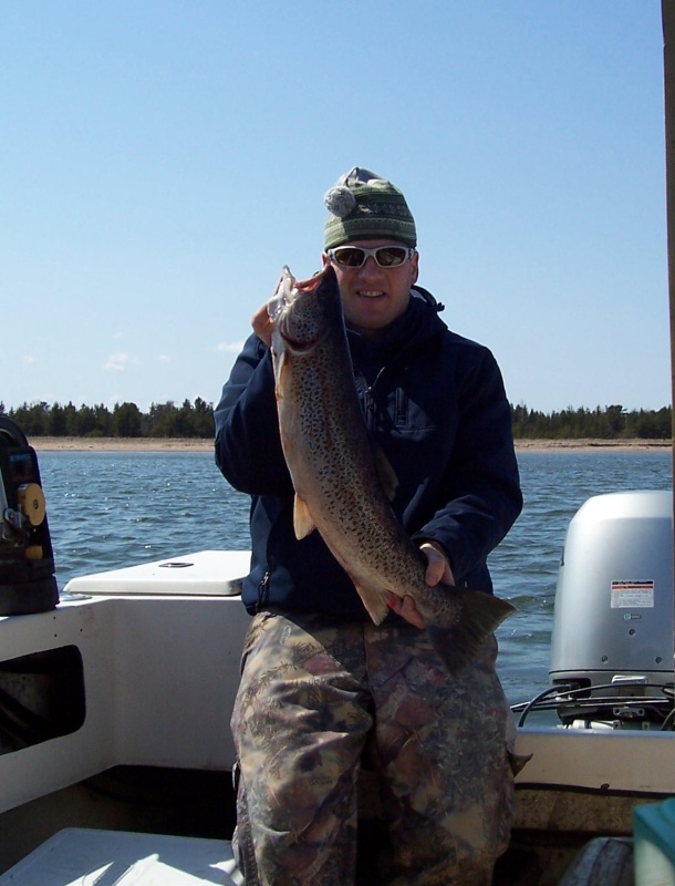 Easter 2011 Solo fish Brown 27 1/2\"