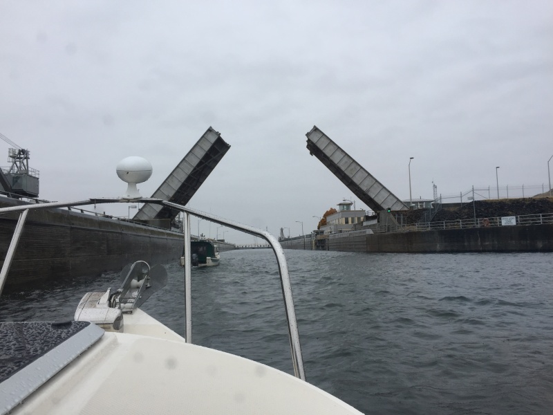 Entering the McNary lock