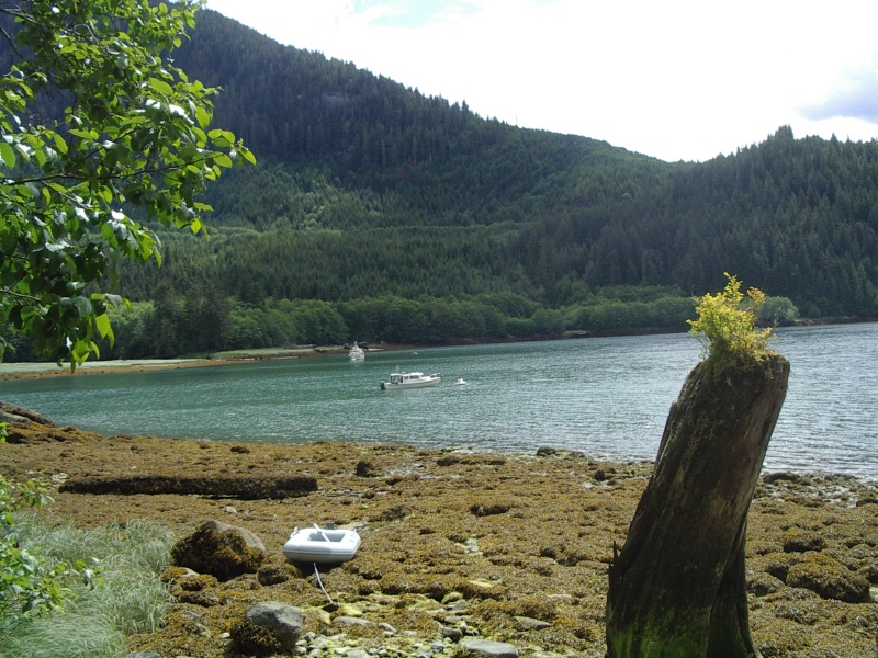Europa Bay, Gardner Canal