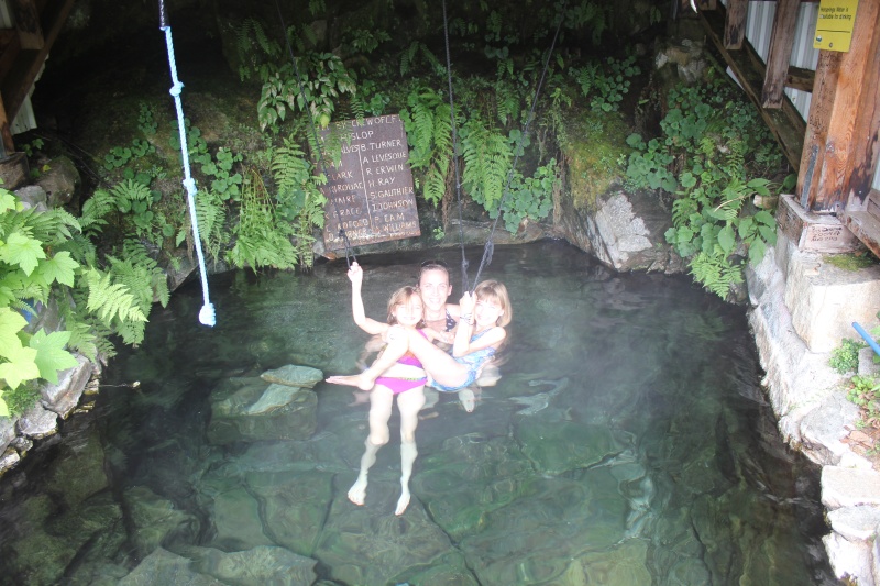 Europa Hot Springs is by far the nicest hot springs on the coast we've been to so far