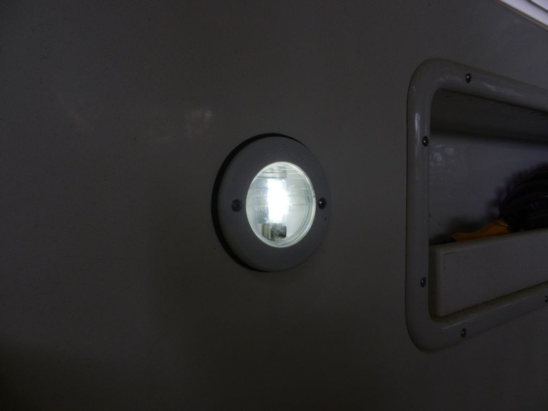 Festoon light on
