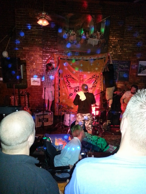 Fri May 30 12:42:40 2014, the night before the loop, The Electric Fuzz Band at Barons in P-town