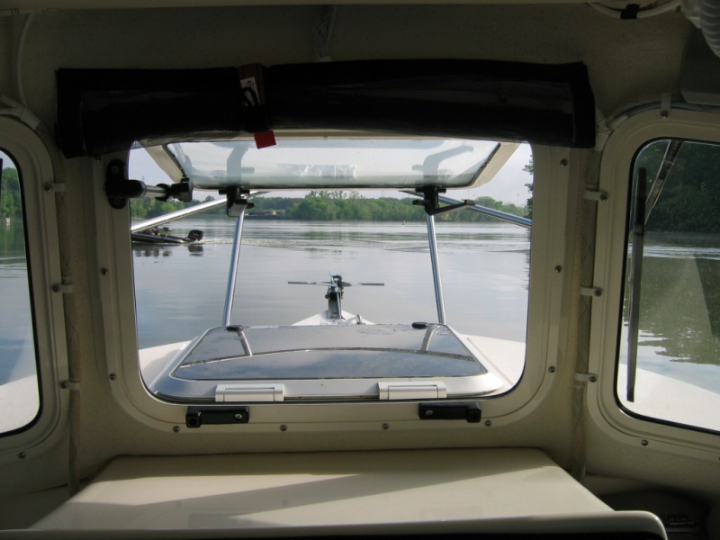 Front window screen (rolled up)