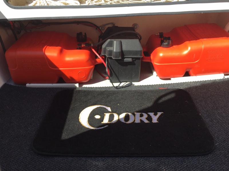 Fuel tanks and battery