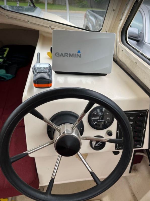 Garmin chart plotter and VHF radio