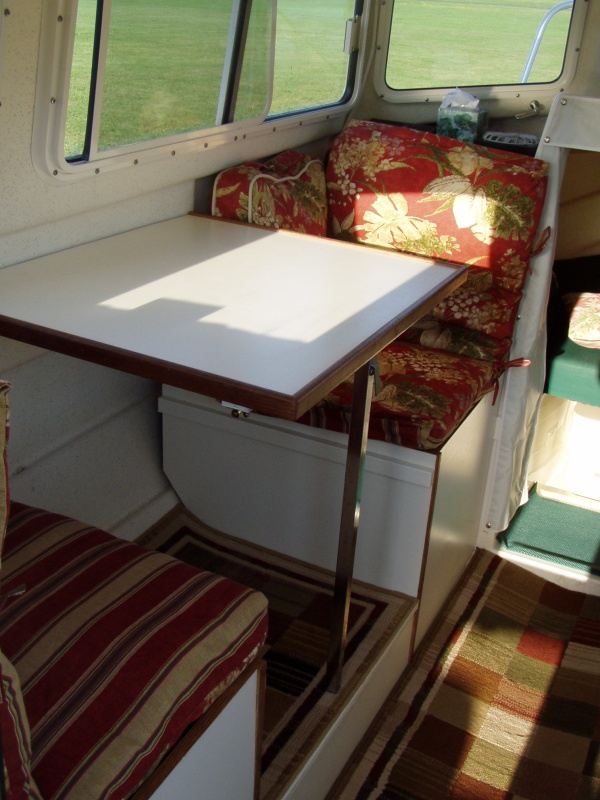 Gaucho Table and Seat