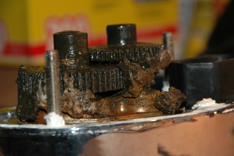 gearcase removed from baseplate2