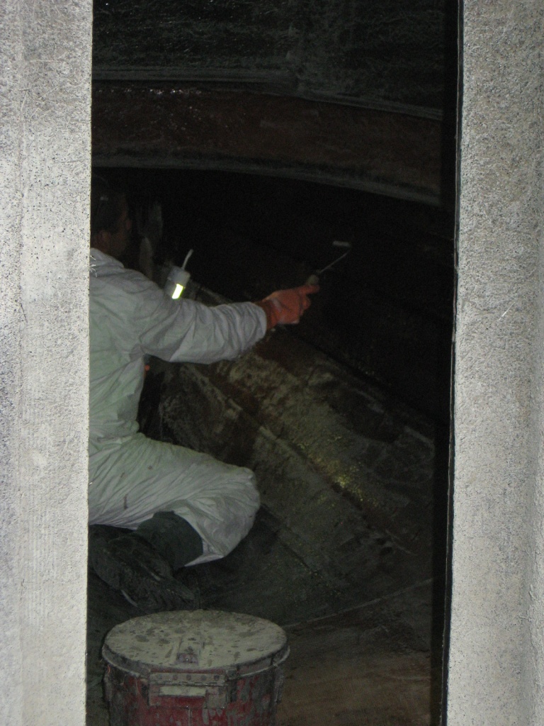 Glassing the deck to hull joint