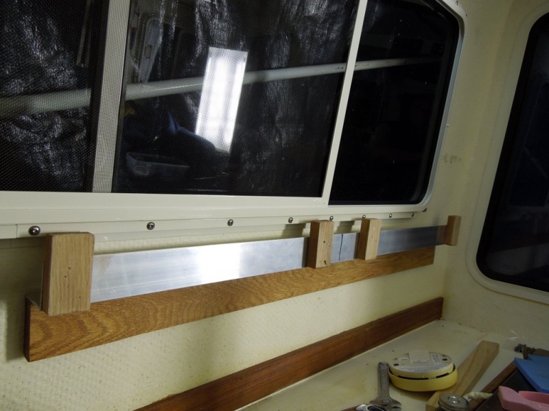 Glued bracket onto wall, 5200 and hot glue