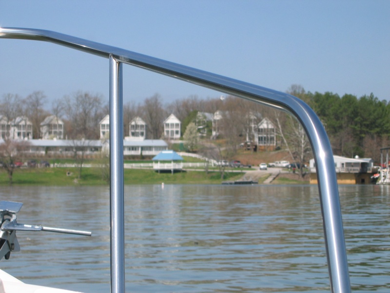 Green Turtle Bay Marina - waiting to pull out at ramp