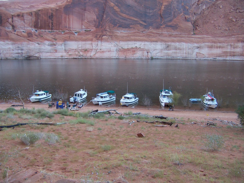 Halcyon with Bill and El, Rana Verde with Chris and Terry, Hunky Dory with Rick, Two Bears with Chuck and Penny, Discovery with Brent and Dixie and C-Cakes with Barry and Patty on Board in Explorer Canyon 9-26