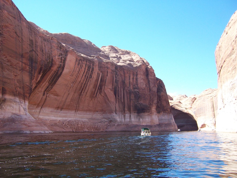 Heading up into Clear Creek Canyon on the Escalante River Arm 9-27