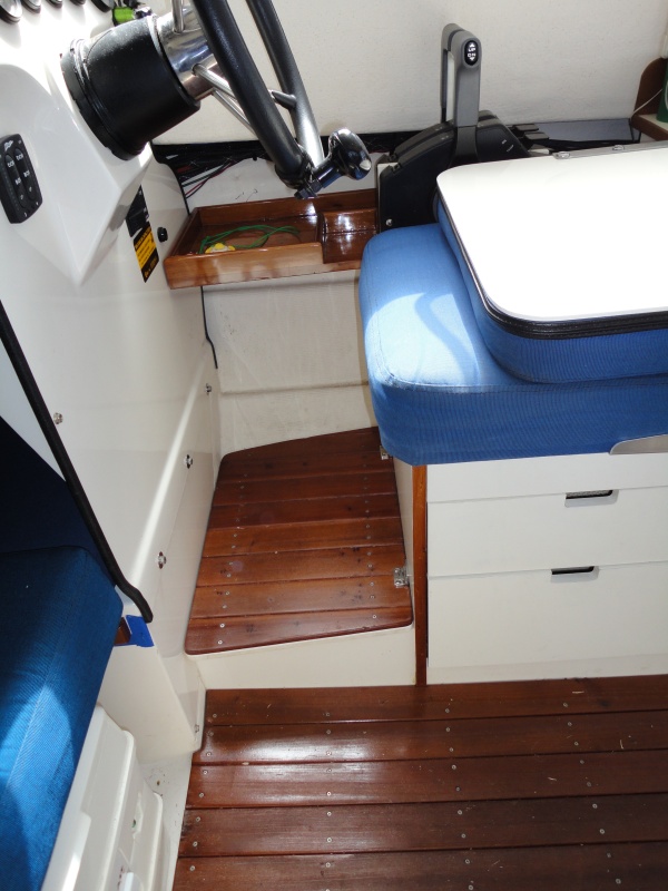 Helm Floor