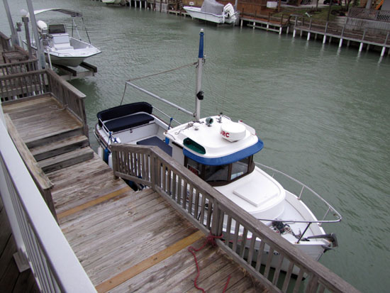 Herb\'s Tug at our dock
