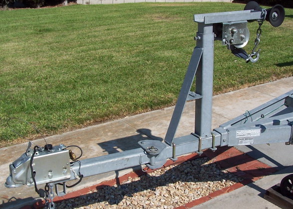 Hinged swing hitch, dual speed Fulton winch