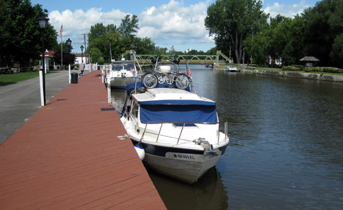 Holley dock
