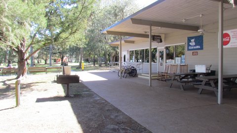 Hontoon park office