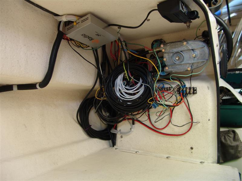 I know it's a mess but , I didn't want to cut any of the wires yet.