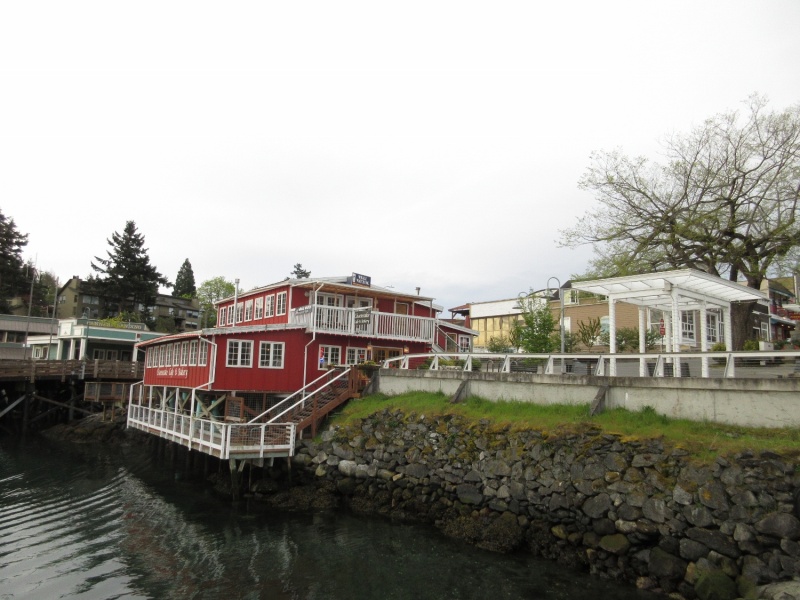 Ice cream shop on the waterfront